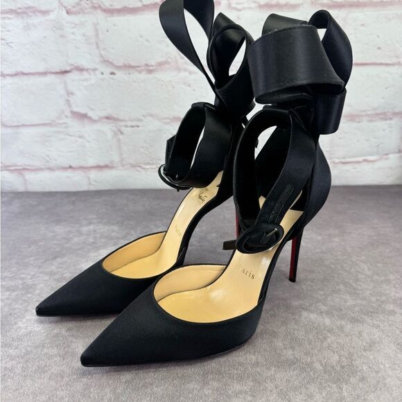 Christian Louboutin Crepe Satin Raissa 100 Ankle Strap Pumps 40 Black - Picture 2 of 9